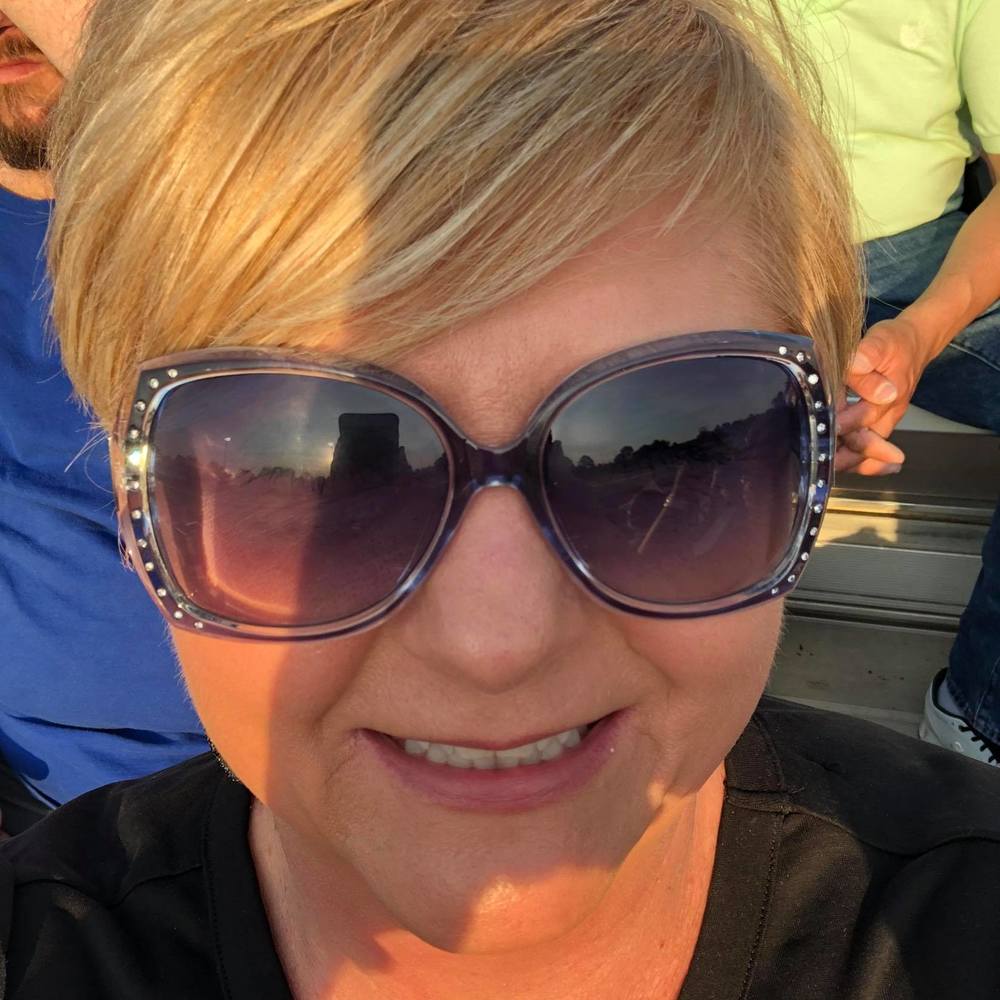 Meet your Posher, Tina